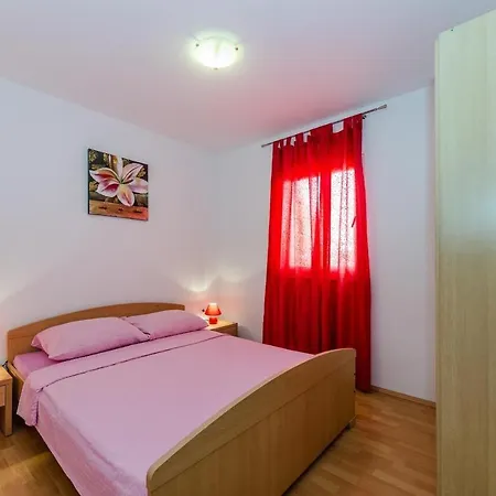 Apartamento Apartments With A Parking Space Vir - 18545 Vir