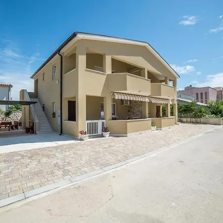 Apartments With A Parking Space Vir - 18545